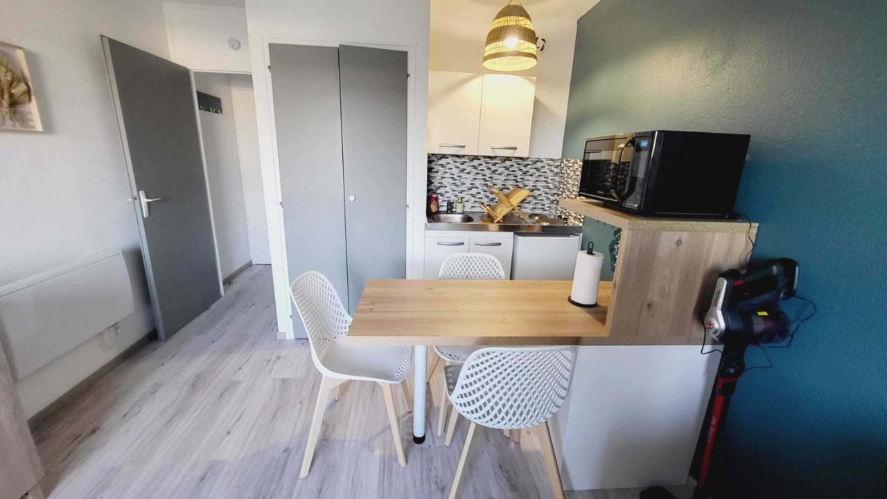 Les Logements De La Base Nautique - 100M De La Plage Сен-Жан-де-Мон Екстер'єр фото